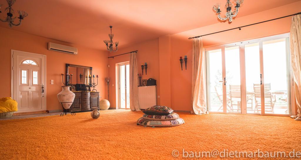 Casa Di Luce Bed & Breakfast Agia Marina  Exterior photo