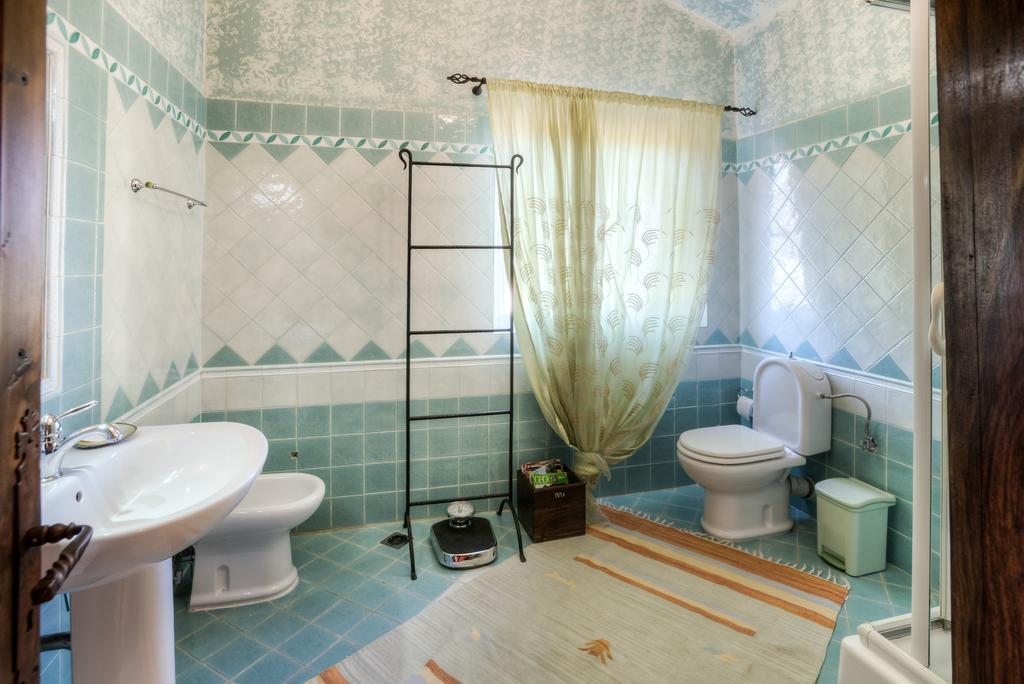 Casa Di Luce Bed & Breakfast Agia Marina  Exterior photo